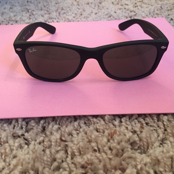 Matte black Ray-Ban sunglasses