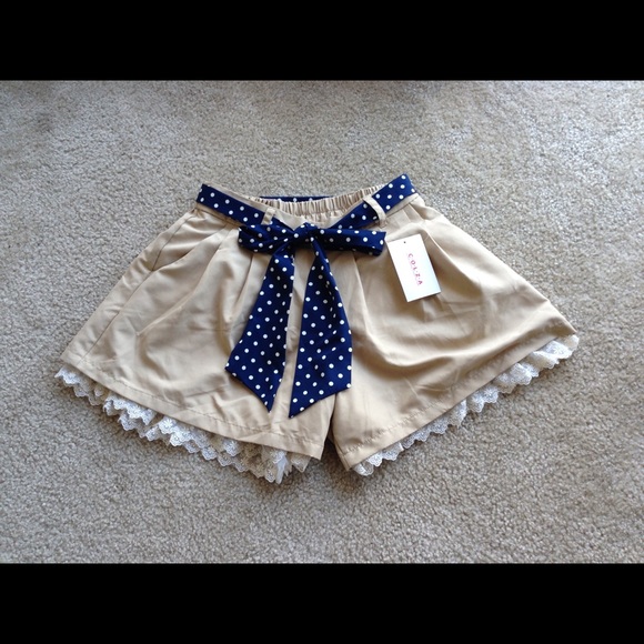 Khaki wide leg lace culottes with belt