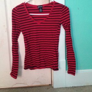 black and red long sleeve top