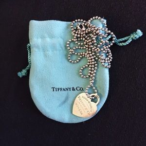 Return To Tiffany & Co Heart Dog Tag Necklace