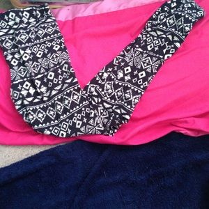 black and white printed leggings