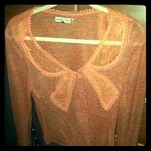 Lightweight sweater