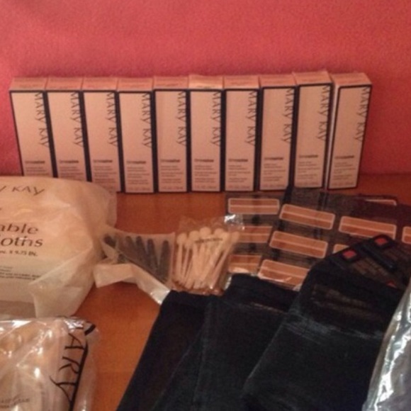 Mary Kay liquid foundation beige 3