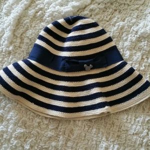 DISNEY striped floppy beach hat