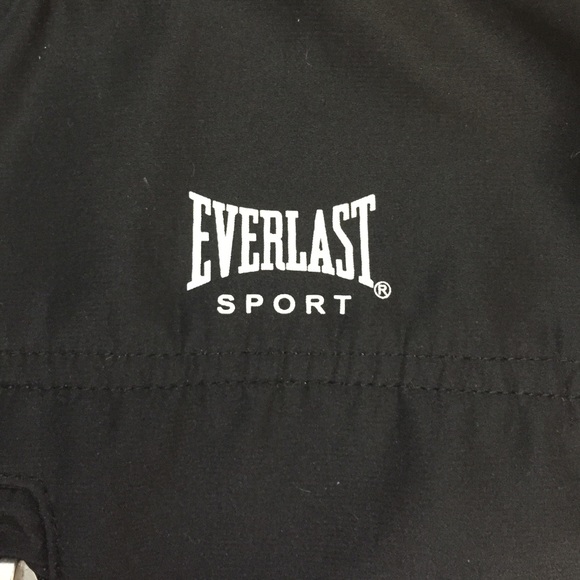 Nice grey and black zip up everlasting jacket - Picture 3 of 4