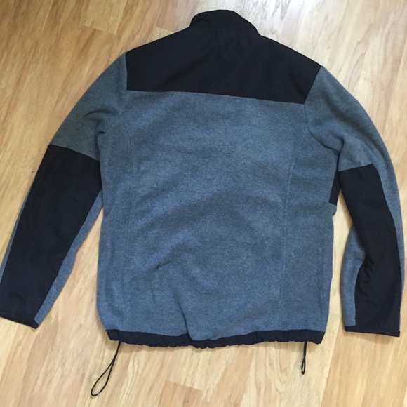 Nice grey and black zip up everlasting jacket - Picture 4 of 4