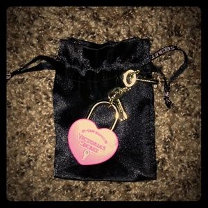 Brand new Victoria secret lock
