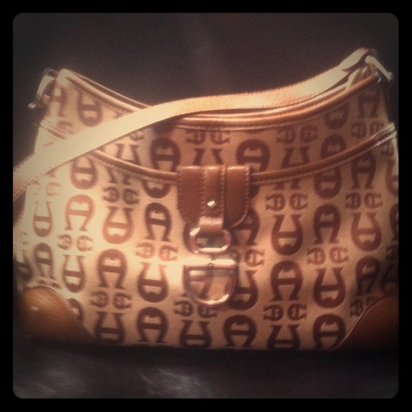 Etienne Aigner bag. Slight pilling inside.