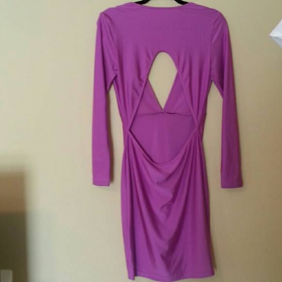 ♡♡SOLD♡♡ Light purple bodycon dress - Picture 2 of 3