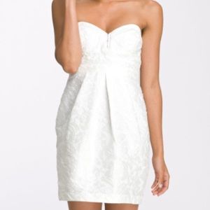 Alexia Admor !!!! White cocktail dress!!!💓💕