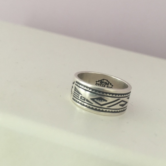 Vintage Sterling Silver tribal ring