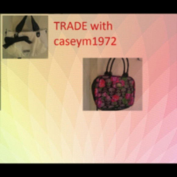 Trade bundle with @caseym1972