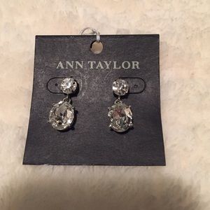 Pretty stoned earrings