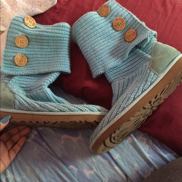 Knitted baby blue Uggs💙
