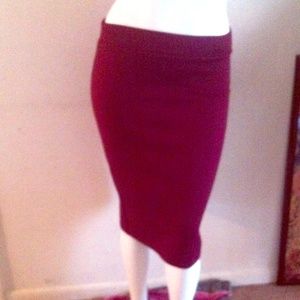 Wine colored body con skirt