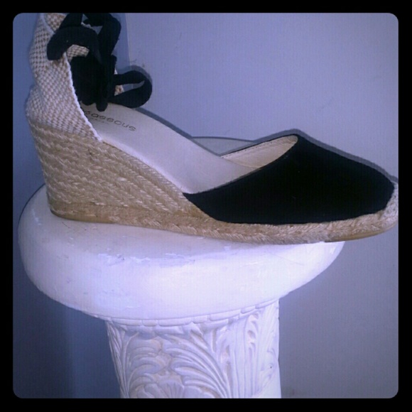 Andre Assous Espadrilles