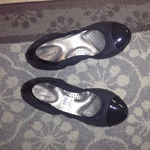 Comfortable Black Patent Flats