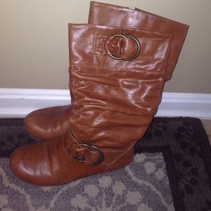 ALDO Chestnut Buckle Boots ❤️