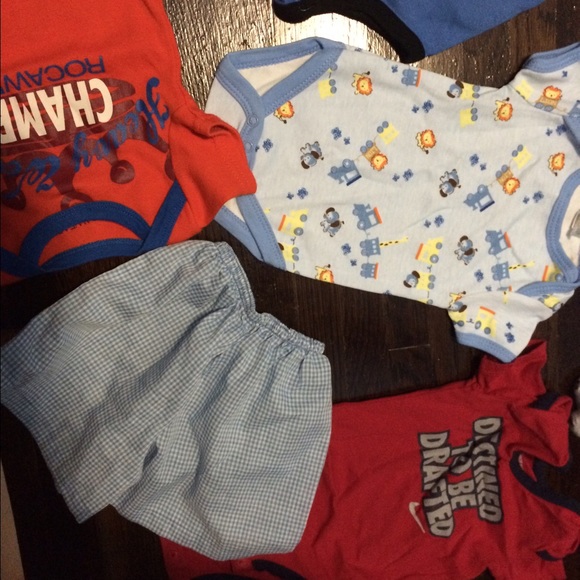 💥💥 Sold LOCALLY 💥💥0-3 months. Baby boys