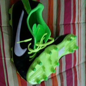 Soccer nike tiempo
