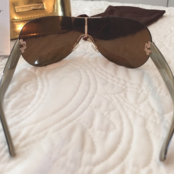 Tory burch sunglasses