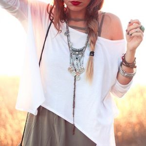 (SOLD) White Off shoulder A-line Cut Top