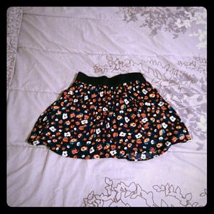 💰2 for $20💰 Forever21 Floral print Mini skirt