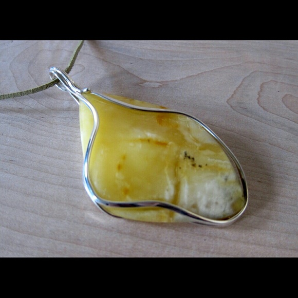 White amber pendant