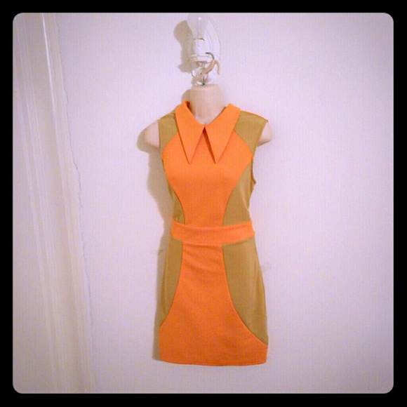 🎉👏HOST PICK 3/27👏🎉 Peach & Tan Collared Dress
