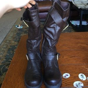 Leather boots