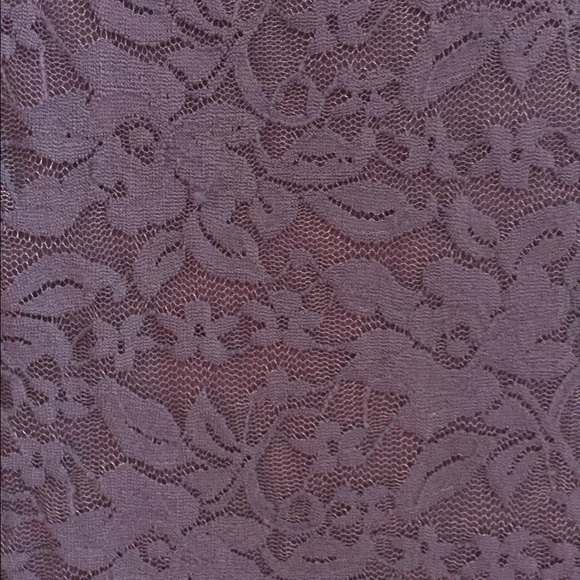 Lace Overlay Body Con Dress - Picture 2 of 3