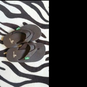 Brand new toddler sanuks sz 8-9
