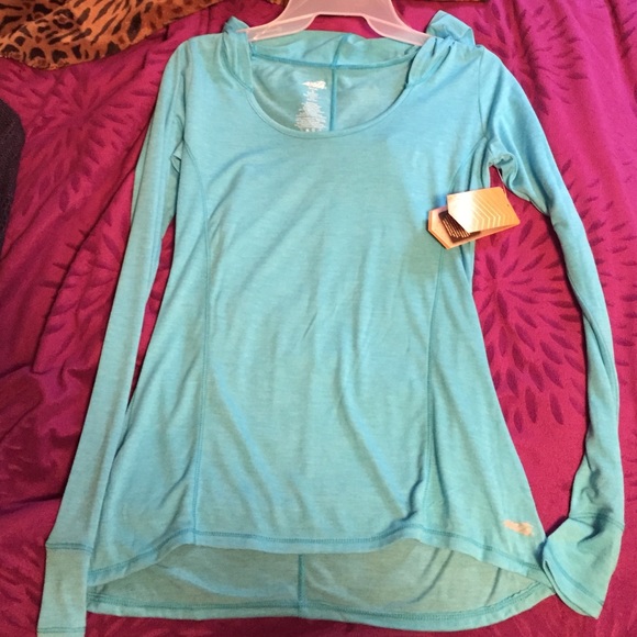 TRADED!!! Sky Blue Active Wear Long Sleeve Tee - Picture 1 of 2