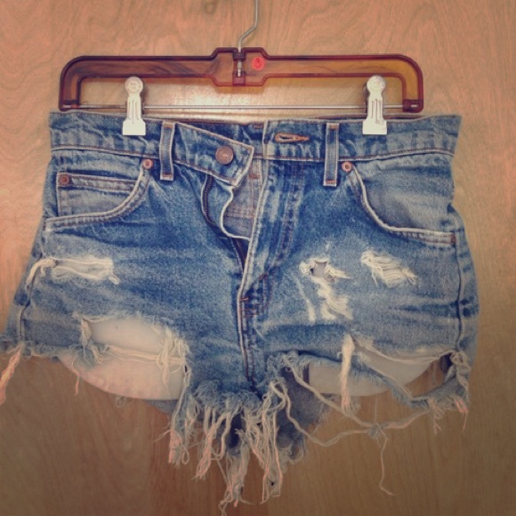 Levi High waisted destroyed denim shorts