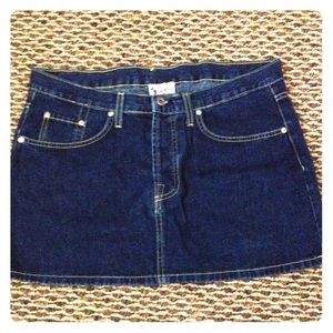 New no tag skirt world Disney🎀