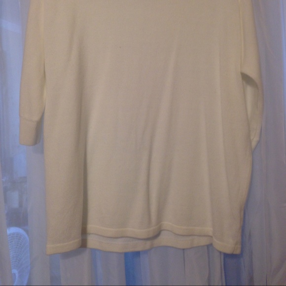 Cream sweater - Picture 3 of 4