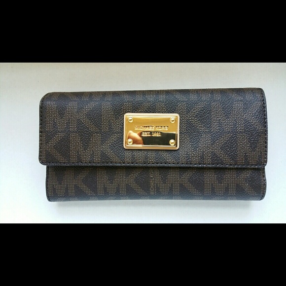 Michael kors wallet authentic - Picture 2 of 4
