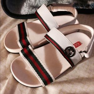 Toddler girls sandals!!! 👧