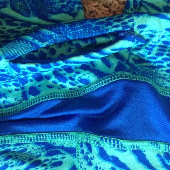 🚫Sold in bundle!🚫 - Picture 3 of 3