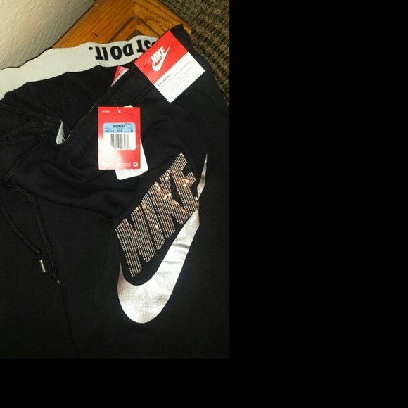 Nike AS Rally Crew Sequin Women's Athletic Pant - Picture 2 of 4