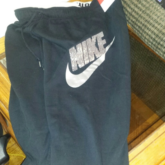 Nike AS Rally Crew Sequin Women's Athletic Pant - Picture 3 of 4