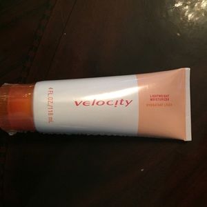 Mary Kay Velocity Lightweight Moisturizer
