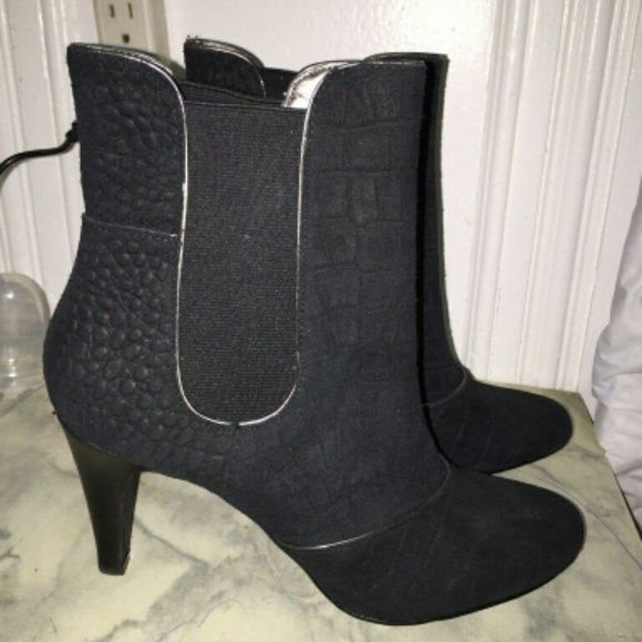 Joan & David Shoes - Short boots