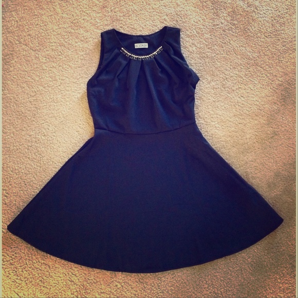 NWOT Black skater dress, sz S