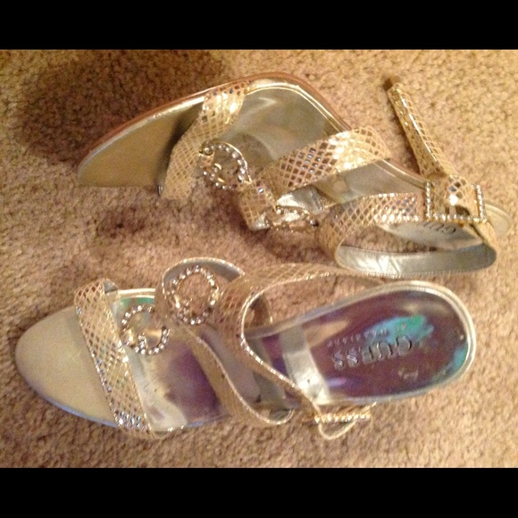 Gold snakeskin, clear stones. Jewelry on ur feet💍