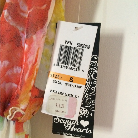 Floral dress - Picture 3 of 3