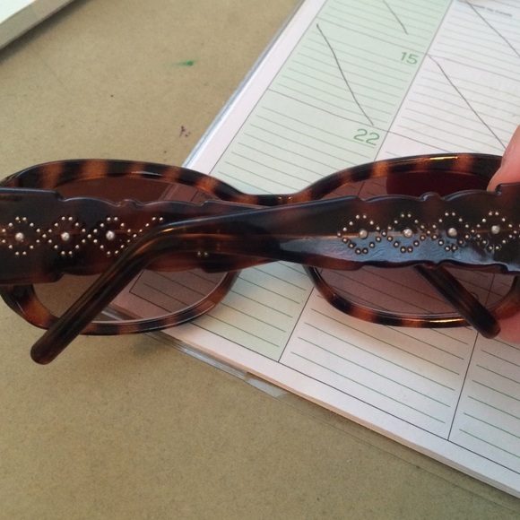 Sunglasses - Picture 2 of 4