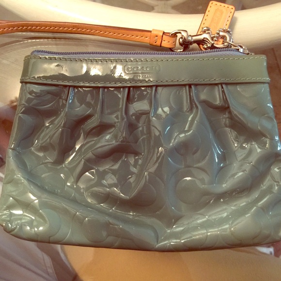 Authentic Coach liquid embossed wristlet - Picture 1 of 3