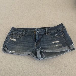 AE Jean Short size 14