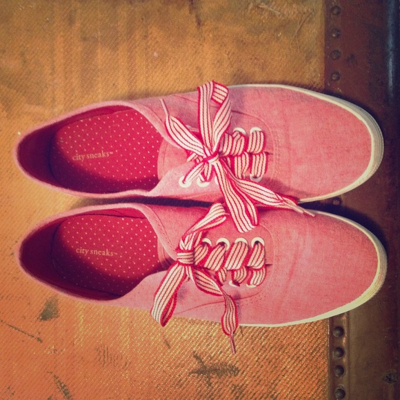 City Sneaks red chambray sneakers